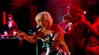 Lady Gaga  Poker Face Live HD wwweziarulro [upl. by Aniraad]