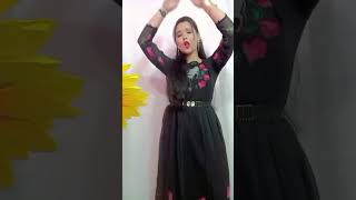 Na nesa karoyoutubeshorts dance dancerlove youtube dancecover love [upl. by Assir]