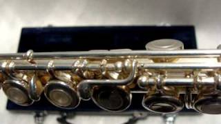 Yamaha 261 Flute Detailed Video [upl. by Schlessinger]