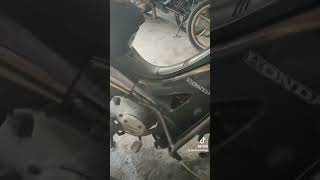 Progres hari ini HKharisma125 mantap customnya hondakarisma karisma125 crashbar [upl. by Karlise726]