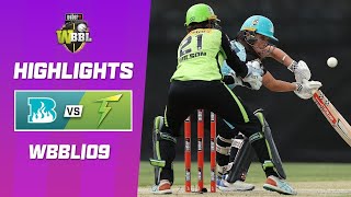 Brisbane Heat v Sydney Thunder  WBBL09 [upl. by Frankel181]