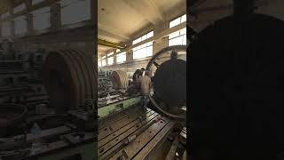 Slewing bearing repair machining turning manualmachinist [upl. by Trevethick]