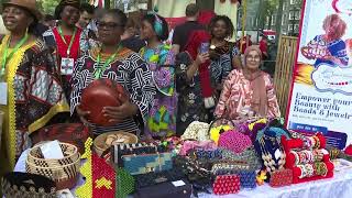 Les créateurs de richesse et entrepreuneurs culturels camerounais au festival culturel de la Haye [upl. by Ahtabbat]