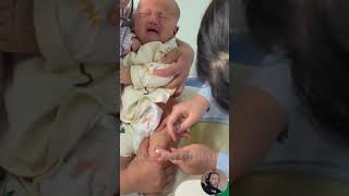 Baby vaccination 💉 vaccinator cuteanimal doctors cutebaby cute firstvaccination [upl. by Adamec]