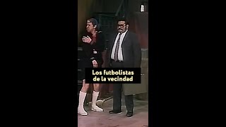 Don Ramón y el Señor Barriga recuerdan sus días como futbolistas 🤣 ElChavo Chavodel8 DonRamón [upl. by Ajay]