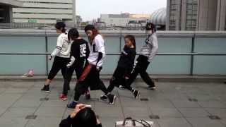 EXO Greeting party in Japan cover dance medley overdose중독 [upl. by Hairim]