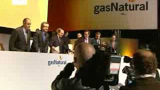 Anuncian quotprobablequot fusión entre Gas Natural y Unión Fenosa [upl. by Amble]