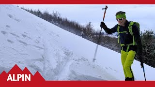 Skitouren  Technik So gehen Spitzkehre und Kickkehre  ALPIN  Das Bergmagazin [upl. by Rico851]