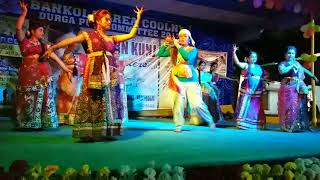 Kanha so ja jara more bansi bajaiya baahubali 2 song group dance performance [upl. by Macmillan731]