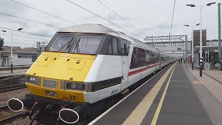 LNER 225 leaves Peterborough 24724 [upl. by Eirruc]