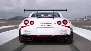 Nissan GTR breaks Guinness World Records title for the fastest drift at 30496 Kmh [upl. by Nodle]