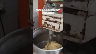 Proses pengasinan roti zi my bakery puri cipageran cimahi [upl. by Yert]