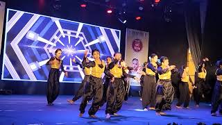 Jiya Jale Jaan Jale  Sharukh Khan Song Dance Performance By Sanchari School Bankura [upl. by Ohcirej606]