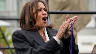 Kamala Harris STEALS One of Joe Bidens Favorite SIGNS of Senility 😀😀😁 [upl. by Sherer787]