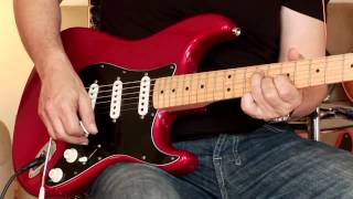 Fender Stratocaster Std Mexico [upl. by Eerej]