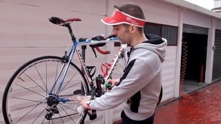 Come lavare una bici da corsa  Tutorial [upl. by Harlan]