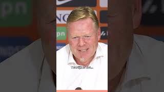 Een heerlijk onderonsje tussen Koeman en Valentijn Driessen 😂 [upl. by Idelson105]