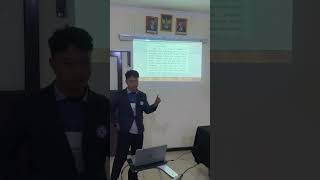 Presentasi dengan judulquotSistem pendukung keputusan seleksi peserta magang menggunakan metode topsisquot [upl. by Haneen]