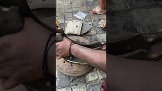 How to fit break leather pad breaks truckmechanic truck truckmechanic mechanic oilservice [upl. by Aneleh]