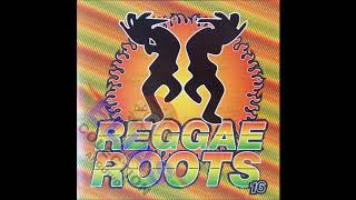 REGGAE ROOTS VOL 16  The SUS  Dont Believe [upl. by Airakaz]