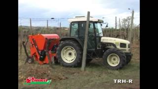 Shredding mower Trincia con Pickup TRH R Rinieri 2015 [upl. by Teryl]