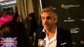 OSCAR BEST DIRECTOR Alfonso Cuaron GRAVITY [upl. by Herahab]