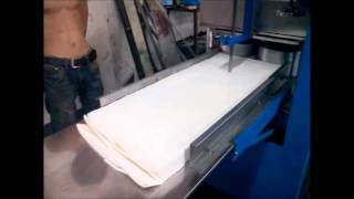 Automatic Airlaid Tissue and Airlaid Paper Napkin Even Folding Machine [upl. by Airlee128]