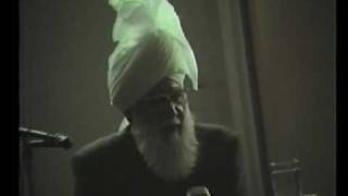 Hazrat Mirza NASIR Ahmed rh  Khutba Jumma Video 67 [upl. by Emlyn459]