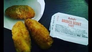 Arbys Jalapeno Popper and Bronco Berry Sauce [upl. by Naitsihc]