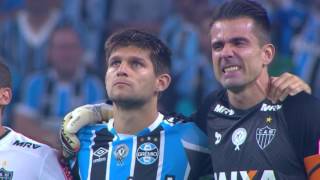 Homenagem à Chapecoense e Jornalistas  Couto Pereira Arena do Grêmio  071216 [upl. by Hoehne]