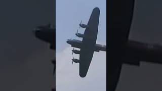 Lancaster Bomber Aircraft at Biggin Hill Airshow 2007  Camcorder Footage [upl. by Nilahs]