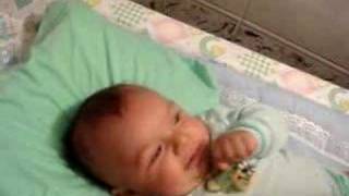 Cutest baby laugh  Lindo bebê rindo [upl. by Hadden76]