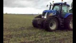 New holland tg285 with pg 25 on bad conditions in the field [upl. by Dickerson]