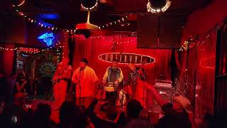 Black Kat Boppers  Double Talkin Baby  The Continental Club  Austin Texas [upl. by Arras]