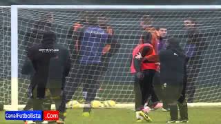 pelea balotelli vs mancini en el entrenamiento [upl. by Melody]