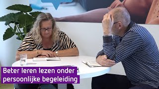 Wilma hoopt haar kleinkinderen zelf voor te kunnen lezen [upl. by Adeehsar435]