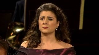 Cecilia Bartoli amp Nikolaus Harnoncourt Live in Concert  WAMozart [upl. by Kussell119]