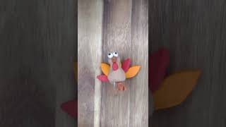 Gobble Turkey Sculpting claymation stopmotion thanksgiving animation art [upl. by Derwon]