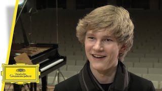 Jan Lisiecki  Piano Concertos  Mozart Interview [upl. by Ahsed]