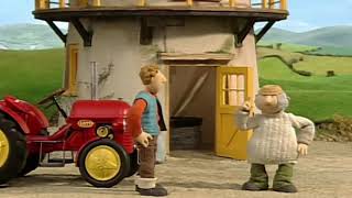 Little Red Tractor  Molehills And Windmills  Full Episode [upl. by Atneuqal]