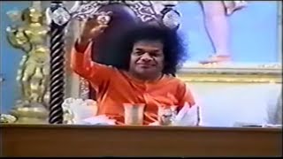 Bhagavan Sri Sathya Sai Baba  Maha Shivarathri Celebrations  March 45 2000 [upl. by Tonya]