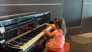 PIANO AT THE AIRPORT  MELBOURNE AUSTRALIA [upl. by Elorac]