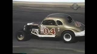 1971 NASCAR Modified National Championship Spring 100 At Martinsville Speedway  Car and Track [upl. by Cartwright]