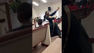 This Battle Is Not Yours By Yolanda Adams Praise Dance [upl. by Merlin]