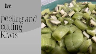 peeling cuttingskills fruitcuting Lets try some kiwis [upl. by Nottarts]