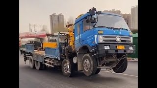 Truck fail compilation【E28】Top dangerous moments of truck driving，trucks failsfeel sad for trucks [upl. by Htebazie]