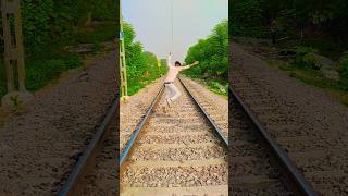 train aa gai🤣😂 comedy train railway prank viralvideo viralshorts trending trendingshorts [upl. by Clover]