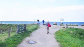 Auf dem Weg zum Strand von Westermarkelsdorf auf der Insel Fehmarn [upl. by Fair604]