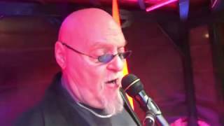 Alleinunterhalter Friedel singt Phil Collins  Live in Wolfsheim [upl. by Asaph250]