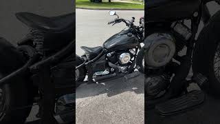 Check my new exhaust  Yamaha vstar 650 💦💦yamaha yamahavstar yamahavstar650 bobber [upl. by Naryb]